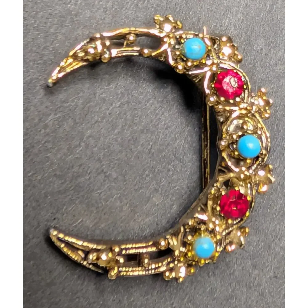 Vtg Gerry's Gold Tone Crescent Moon Brooch Pin Turquoise Ruby Red Rhinestones